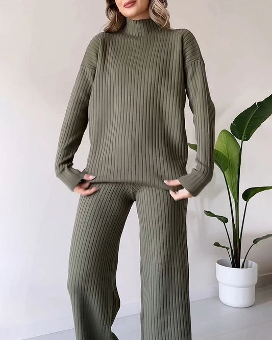 EffortlessChic – Slit Casual Two-Piece Set